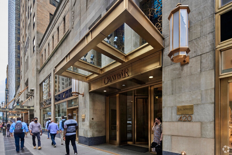 More Photos Of 420 Lexington Ave, New York Office For Lease