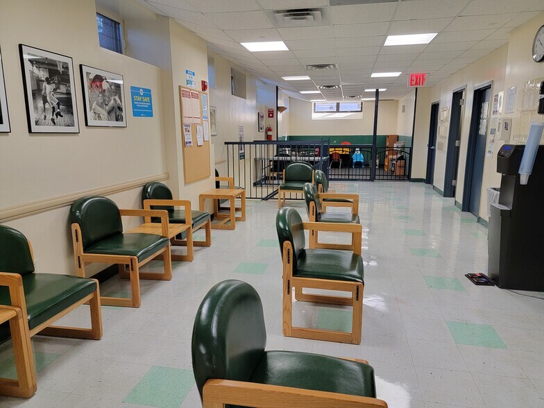 More Photos Of 858 E 29th St, Brooklyn Medical For Sale
