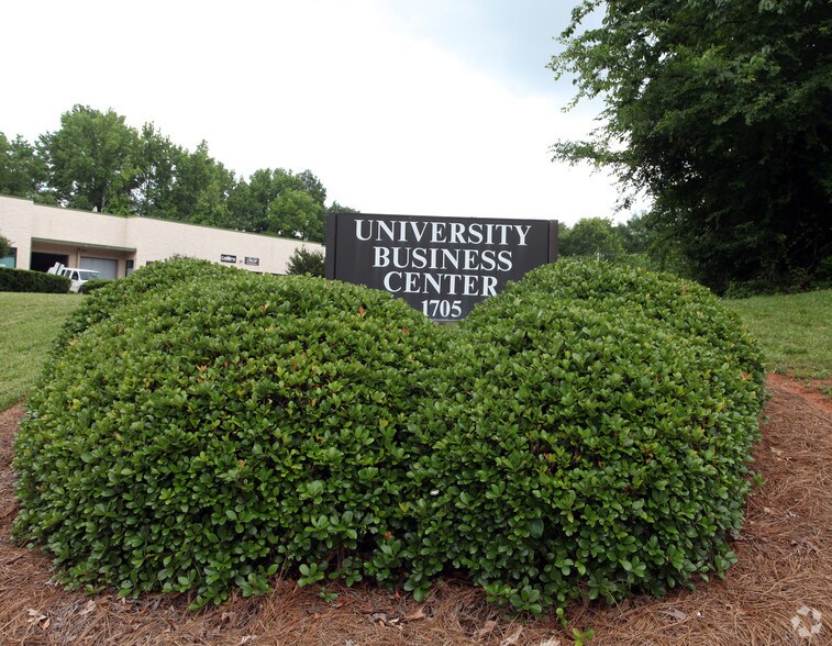 More Photos Of 1705 Orr Industrial Ct, Charlotte Industrial For Lease