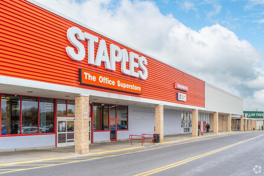 More Photos Of 1015 Club Ave, Bethlehem Unknown For Sale