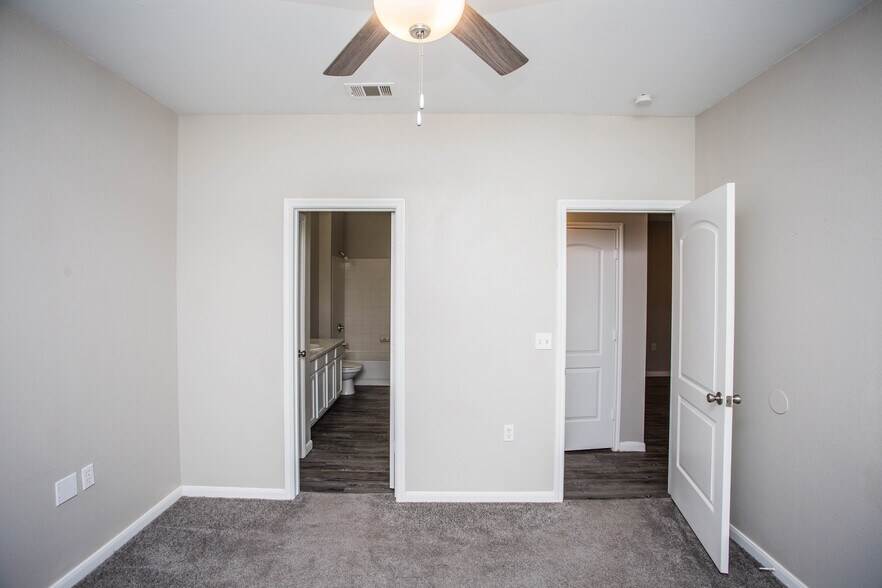 More Photos Of , Lubbock Multifamily For Sale
