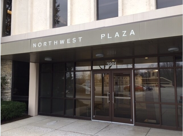 More Photos Of 3901 W 86th St, Indianapolis Coworking Space