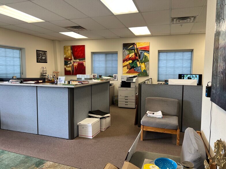 More Photos Of 2482 Progress Dr, Redding Manufacturing For Sale