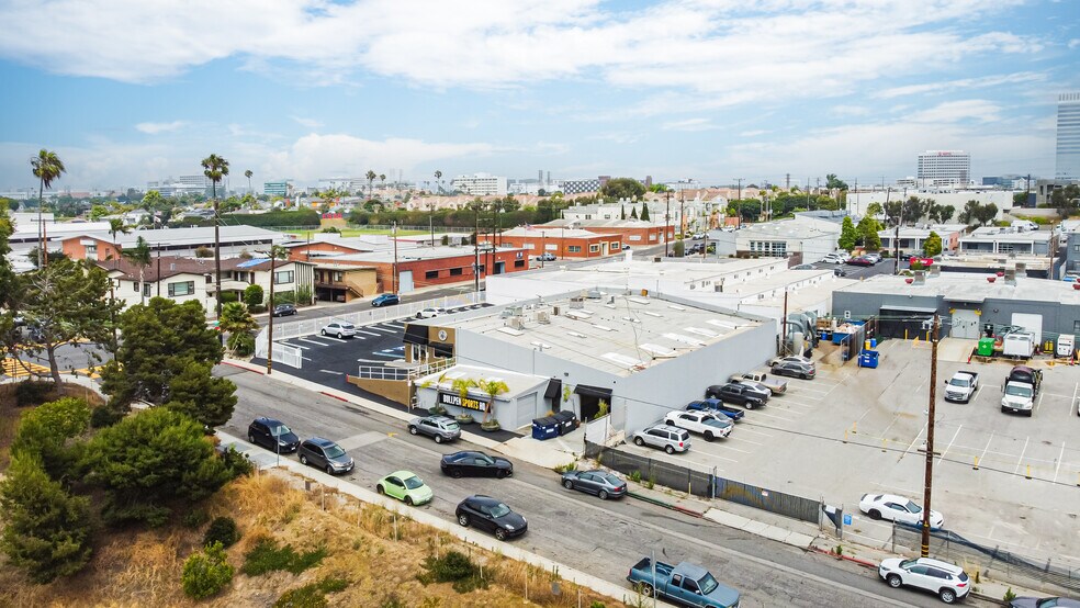 More Photos Of 240 Center St, El Segundo Loft Creative Space For Sale