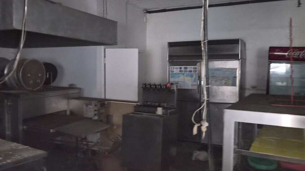 Primary Photo Of 3701 Pacific Ave, Wildwood Restaurant For Sale