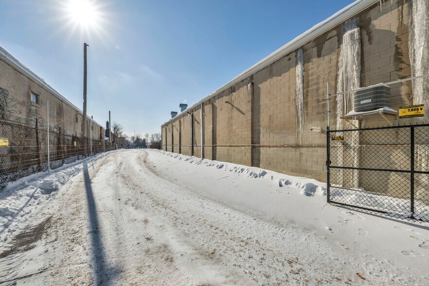 More Photos Of 1025 E Fifth Ave, Columbus Warehouse For Lease