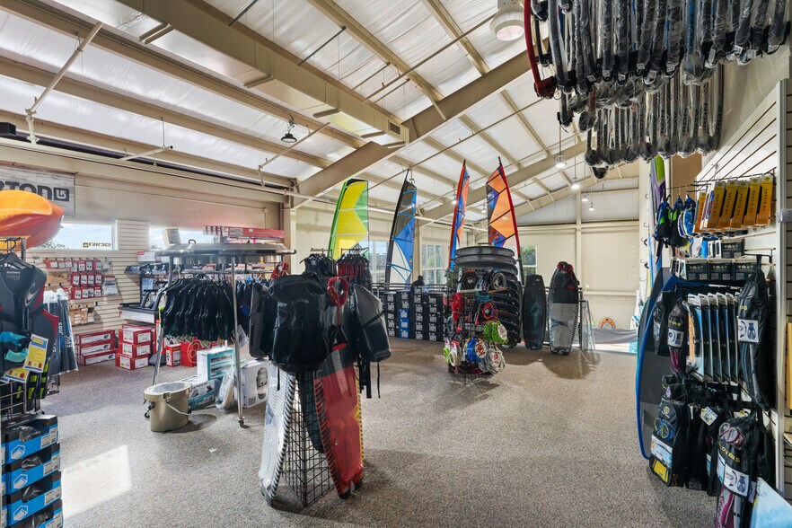 More Photos Of 3090 Ridgewood Dr, Daytona Beach Freestanding For Sale