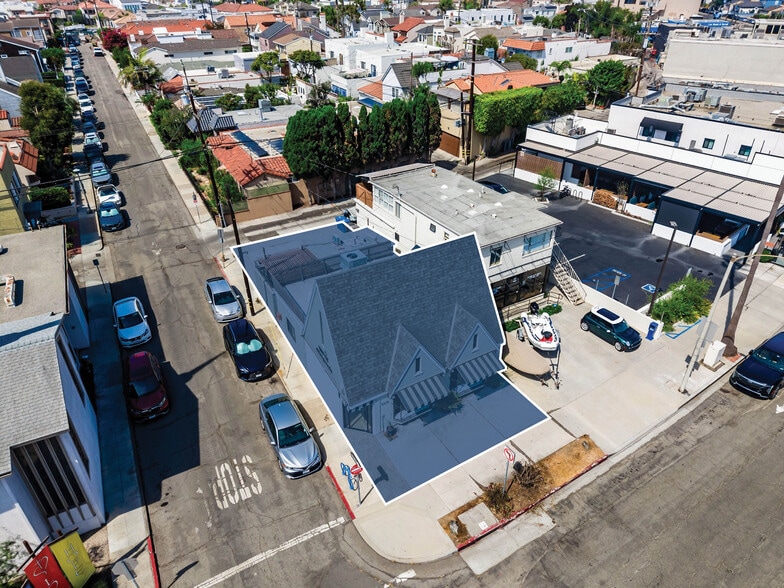 More Photos Of 5870 E Naples Plz, Long Beach Storefront For Lease
