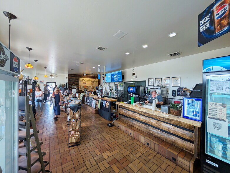 More Photos Of 115 N Main St, Manti Restaurant For Sale