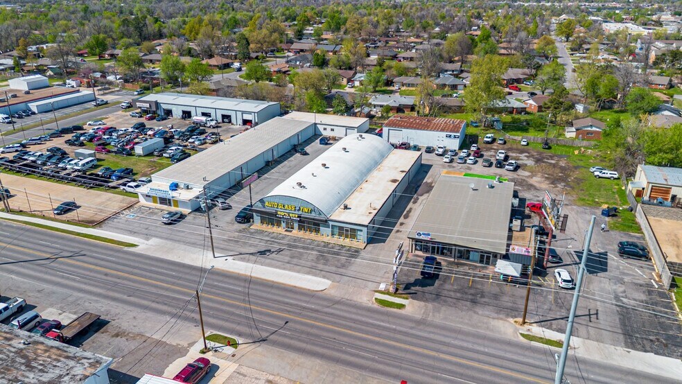 More Photos Of 4621 NW 10th St, Oklahoma City Industrial For Sale