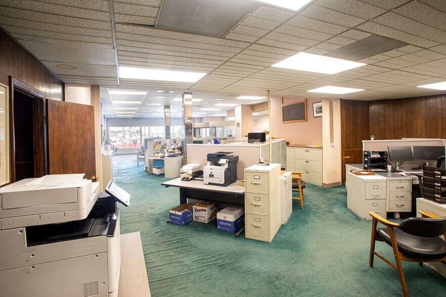 More Photos Of 377 Second St, Fall River Office Residential For Sale