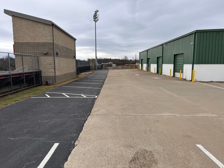 More Photos Of 28 Kenton Lands Rd, Erlanger Warehouse For Lease