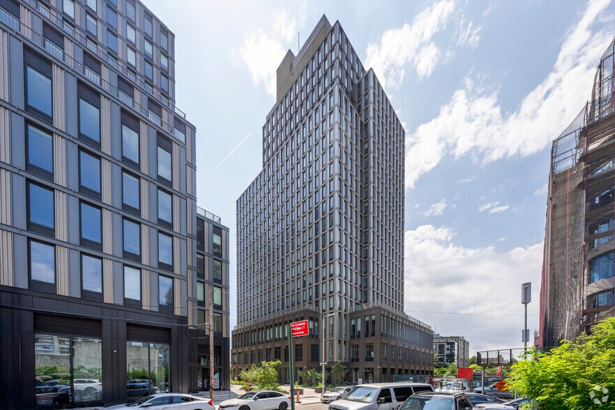 More Photos Of 420 Carroll St, Brooklyn Coworking Space