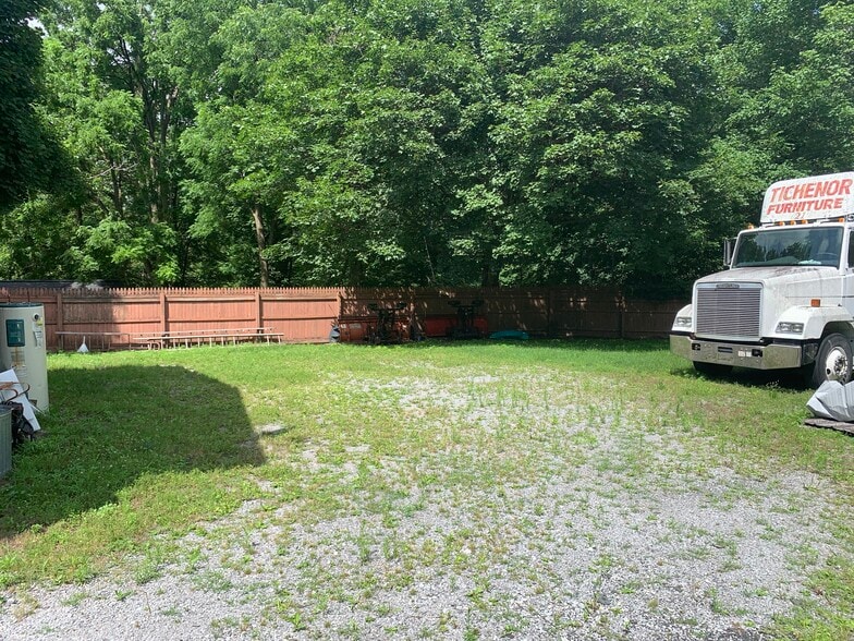 More Photos Of 47 N Main St, Honeoye Falls Flex For Sale