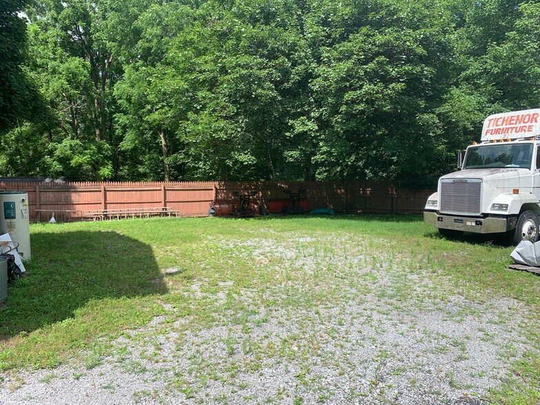 More Photos Of 47 N Main St, Honeoye Falls Flex For Sale