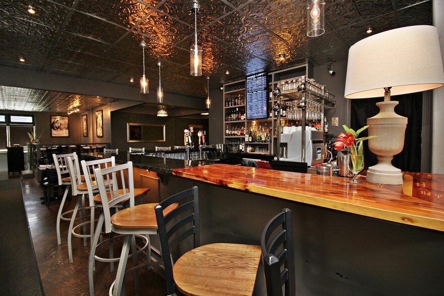 More Photos Of 947 S Lake Blvd, Mahopac Restaurant For Sale
