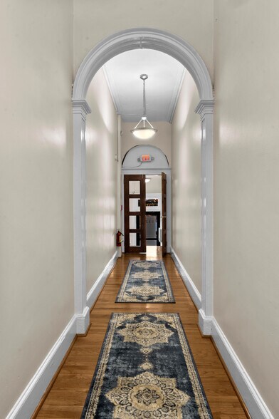 More Photos Of 1121 Walnut St, Philadelphia Apartments For Sale