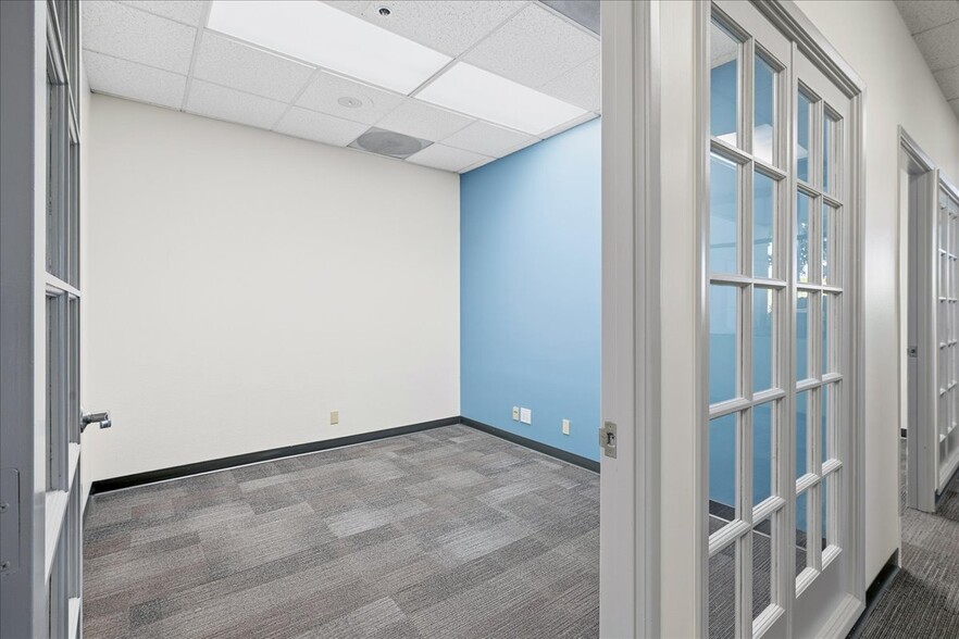 More Photos Of 12 Mauchly, Irvine Office Residential For Sale