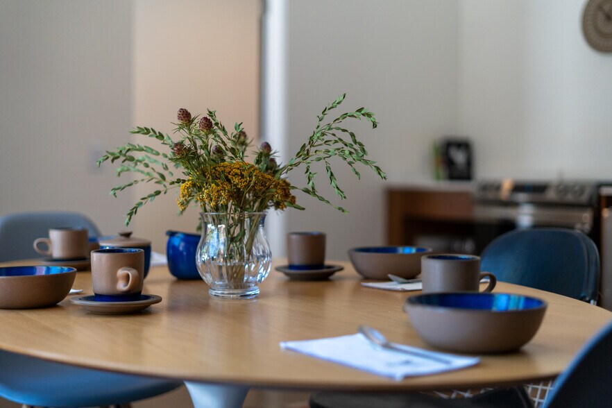 More Photos Of 310 Johnson St, Santa Fe Specialty For Sale