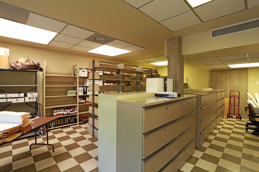 More Photos Of 4 Inverness Ct E, Englewood Office For Sale