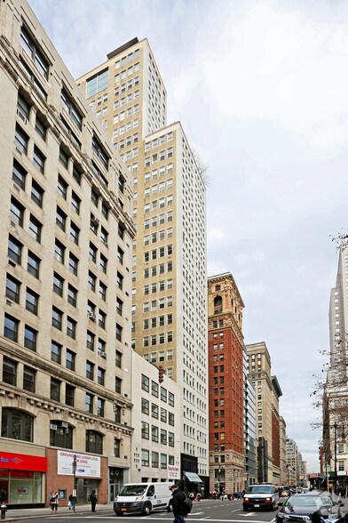 More Photos Of 86 Chambers St, New York Office Residential For Lease