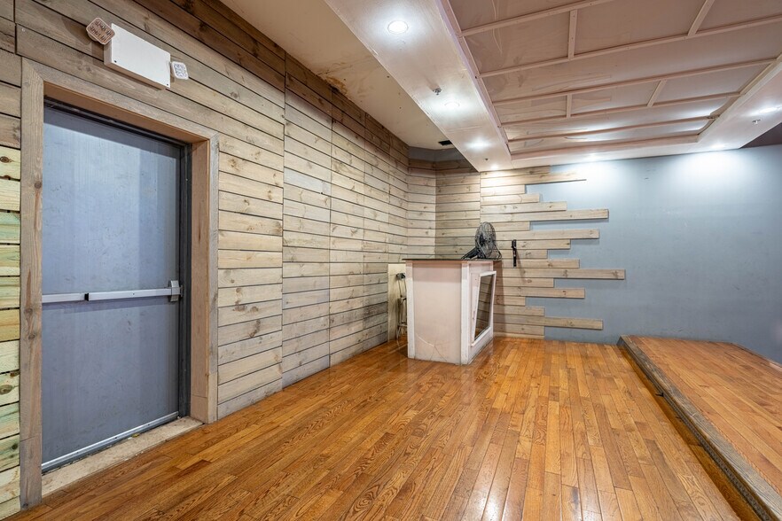 More Photos Of 4234-4242 MacAlester Ave, Philadelphia Manufacturing For Sale