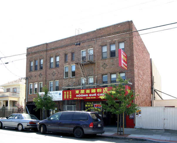 More Photos Of 1226-1228 7th Ave, Oakland Apartments For Lease