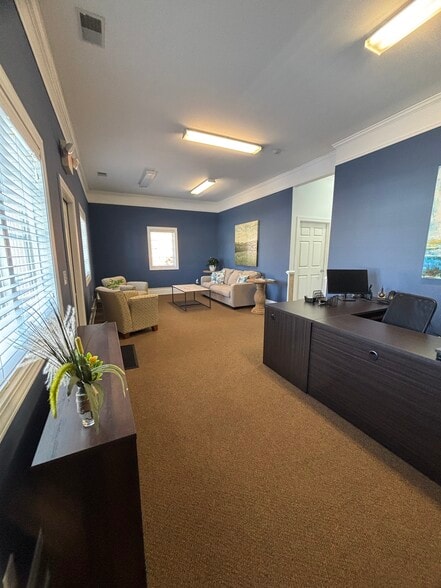 More Photos Of 109A Vista Oaks Dr, Lexington Office For Sale