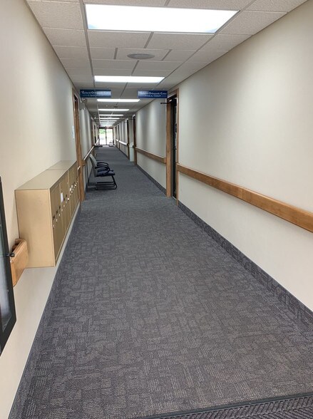 More Photos Of 144 S 8th St, Chambersburg Medical For Lease