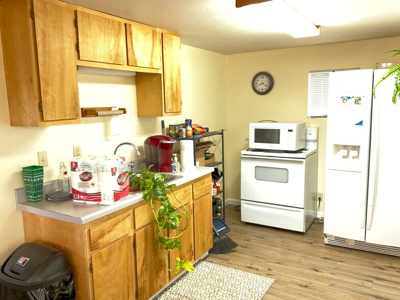 More Photos Of 1302 N East St, Alturas Office Residential For Sale