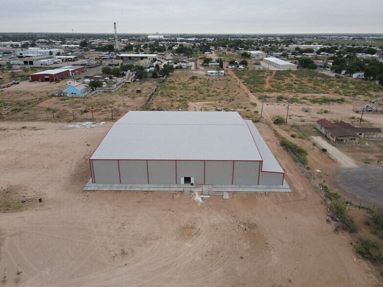 More Photos Of 6015 Andrews Hwy, Odessa Light Distribution For Sale
