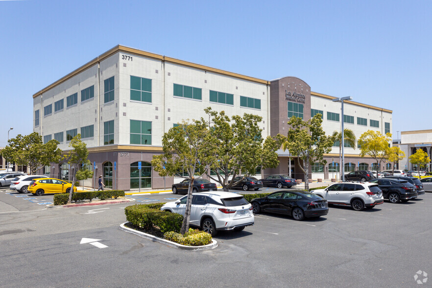 Primary Photo Of 3771 Katella Ave, Los Alamitos Medical For Lease