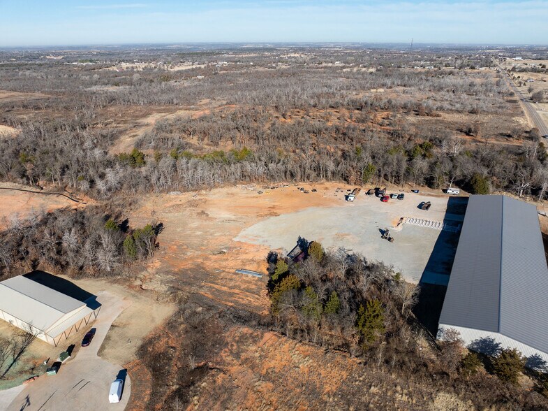 More Photos Of 11535 Sooner Rd, Edmond Warehouse For Sale