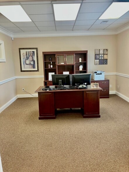 More Photos Of 5920-5964 Timber Ridge Dr, Prospect Office For Sale