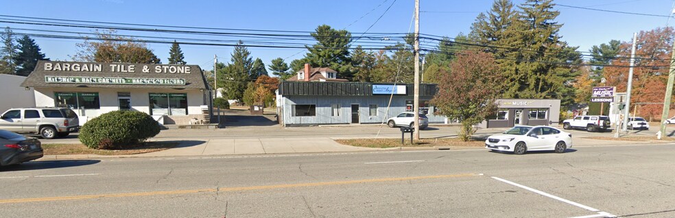 More Photos Of 582 Boston Post Rd, Milford Storefront Retail Office For Sale
