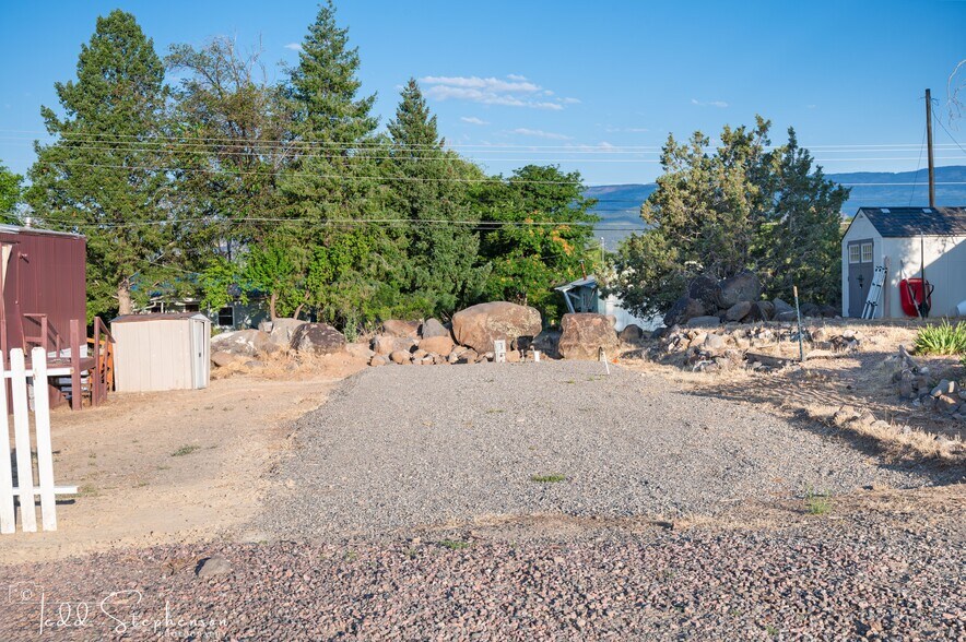 More Photos Of 810 NW Cedar Ave, Cedaredge Manufactured Housing Mobile Home Park For Sale