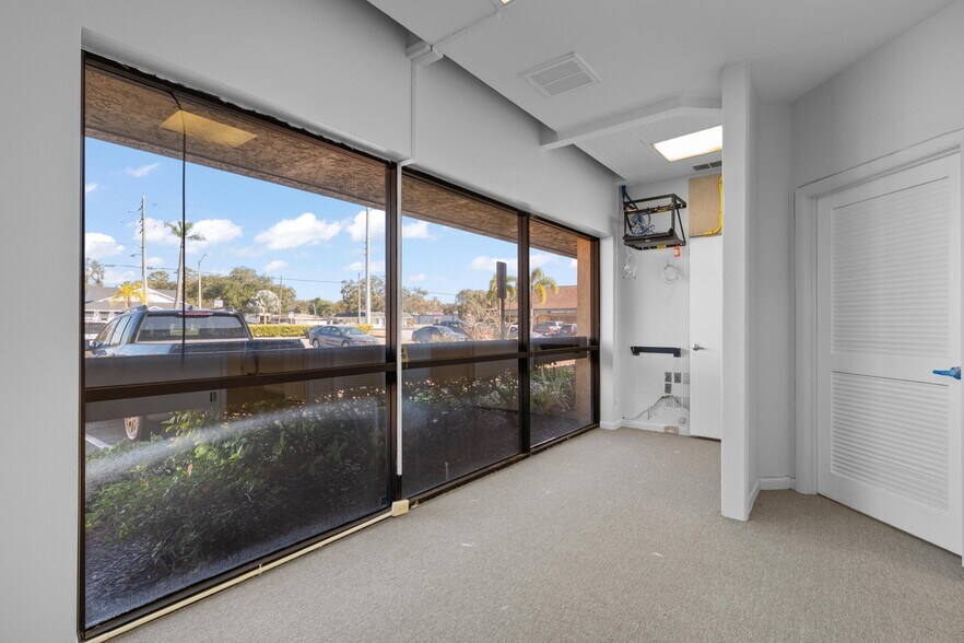 More Photos Of 2339 Sunset Point Rd, Clearwater Medical For Lease