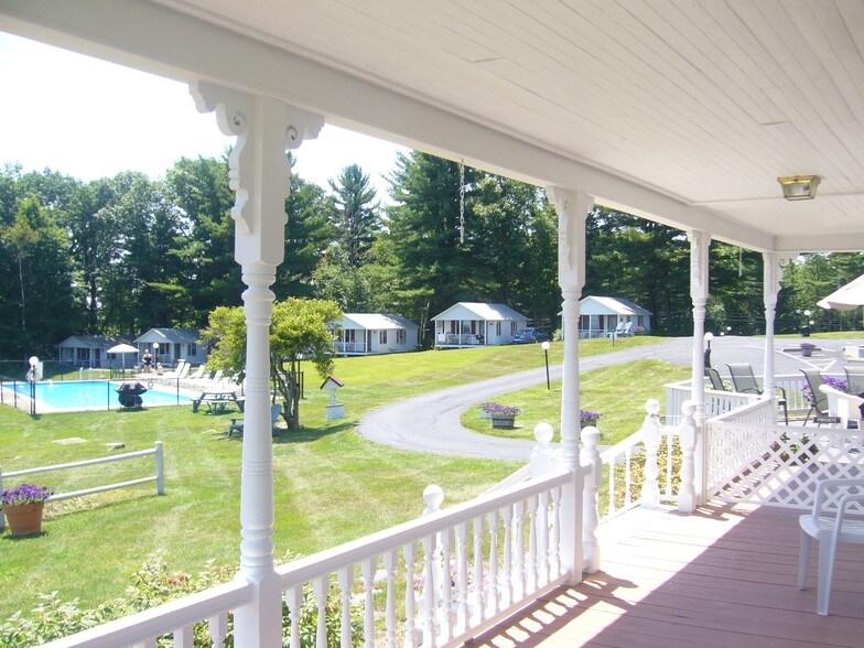 More Photos Of 291 Endicott St N, Laconia Hotel For Sale