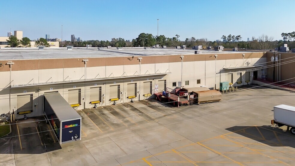 More Photos Of 6869 Old Katy Rd, Houston Flex For Sale