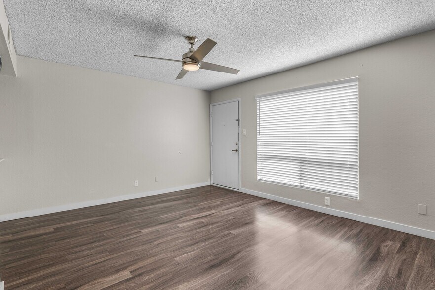 More Photos Of 1045 S San Jose St, Mesa Apartments For Sale