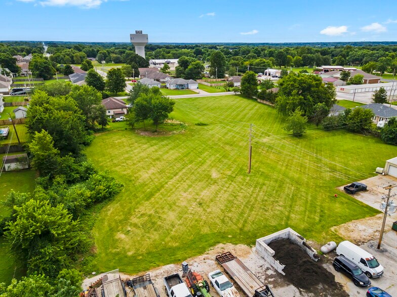 More Photos Of TBD W 4th St, Battlefield Land For Sale