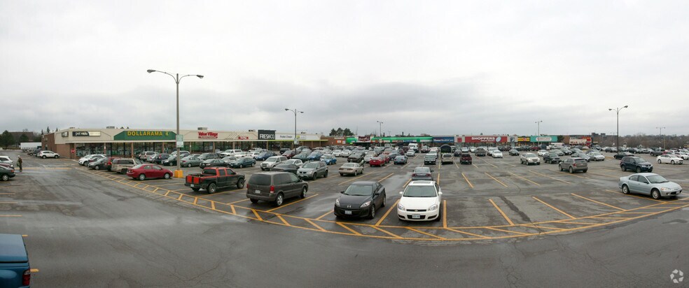 Primary Photo Of 1801 Dundas St E, Whitby Storefront For Lease