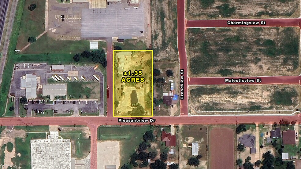 Primary Photo Of 502 S Pleasantview Dr, Weslaco General Retail For Sale