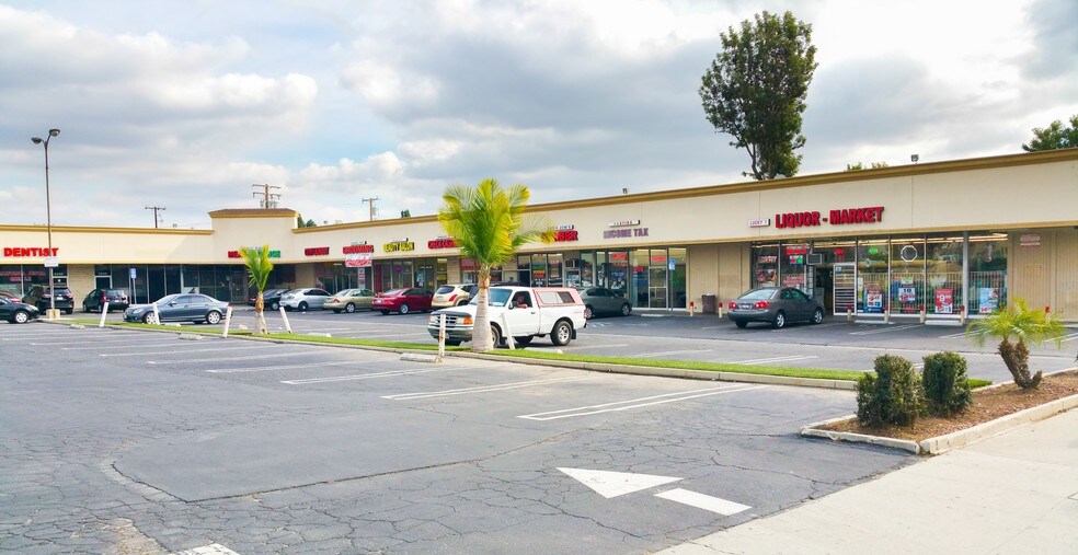 More Photos Of 3240-3268 W Lincoln Ave, Anaheim Freestanding For Lease
