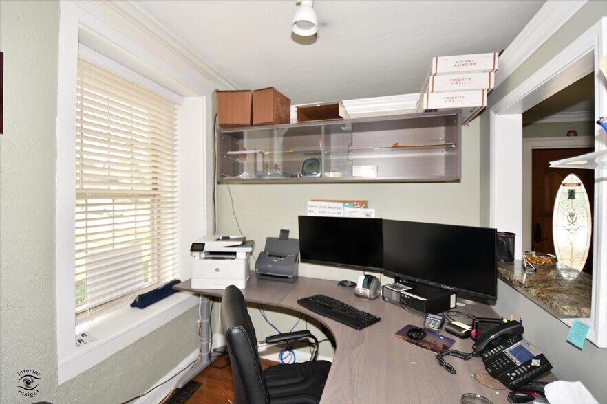 More Photos Of 1155 S Washington St, Naperville Loft Creative Space For Lease