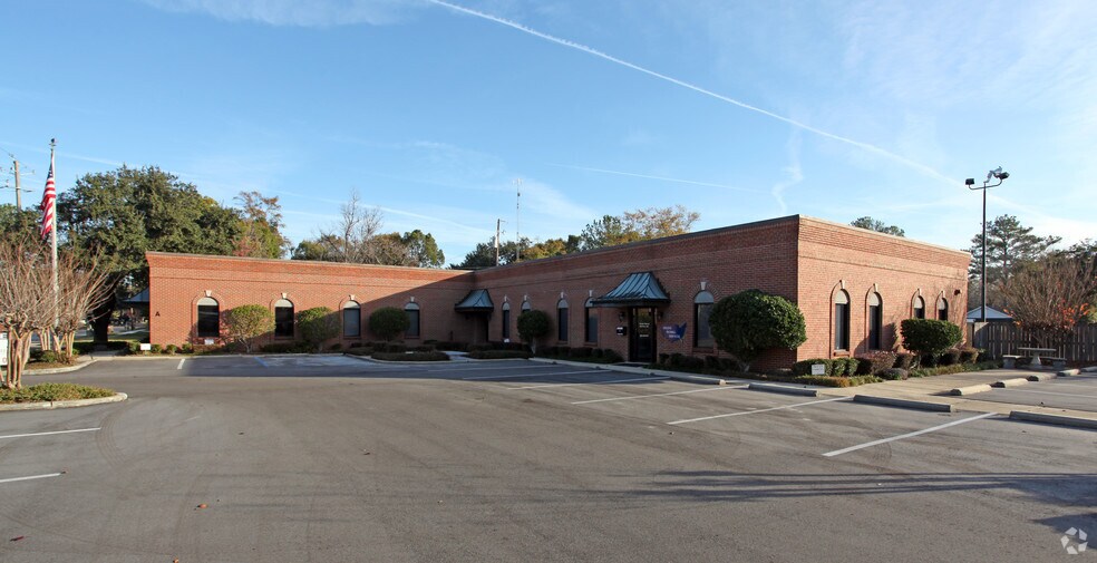 Primary Photo Of 32 Tacon St, Mobile Office For Lease