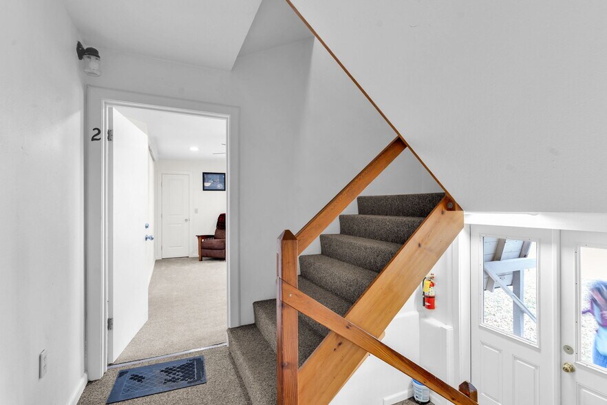 More Photos Of 402 3rd St, Westcliffe Apartments For Sale