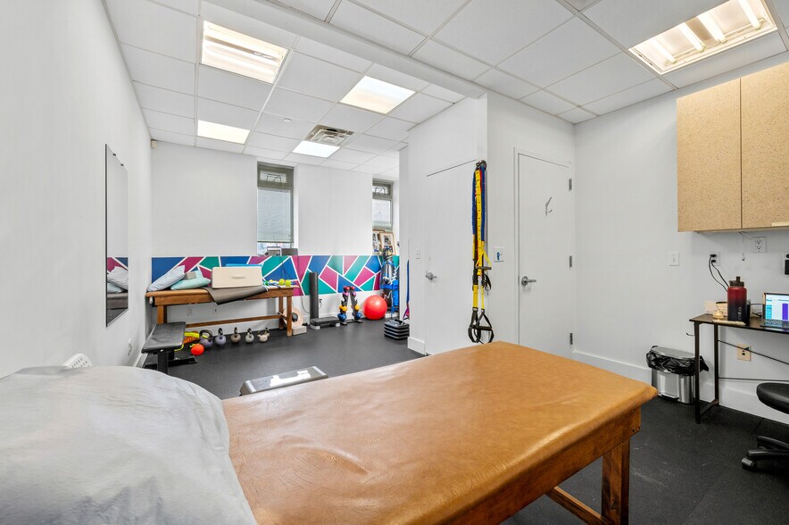 More Photos Of 1103 Cortelyou Rd, Brooklyn Apartments For Sale