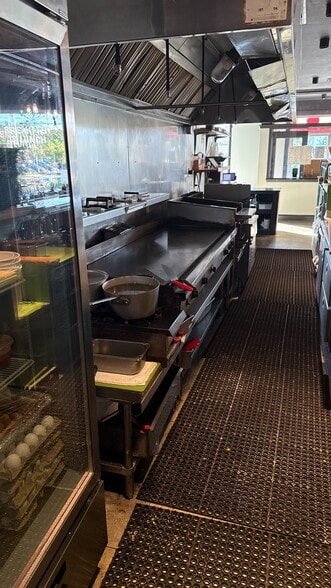 More Photos Of 1105 MA-28 Rt, South Yarmouth Restaurant For Sale