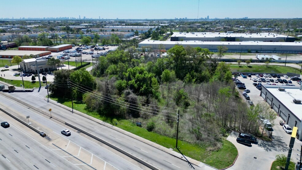 More Photos Of 14641 Northwest Fwy, Houston Land For Sale